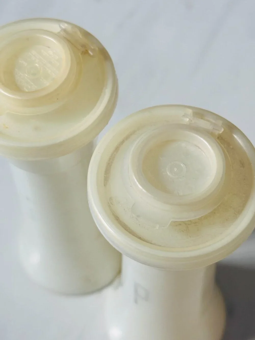 Vintage Tupperware 6.5